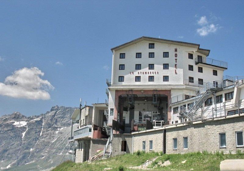 Hotel Lo Stambecco Breuil-Cervinia Exterior photo